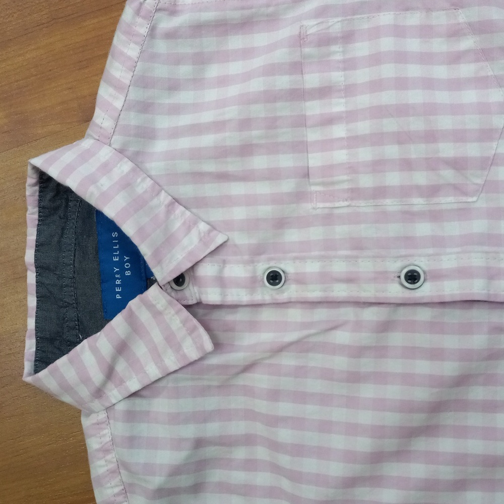 Perry Ellis button down - Picture 5 of 6